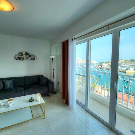 Seafront Beautifully Furnished 2 Bedrooms Gogzr-3 Gzira المظهر الخارجي الصورة