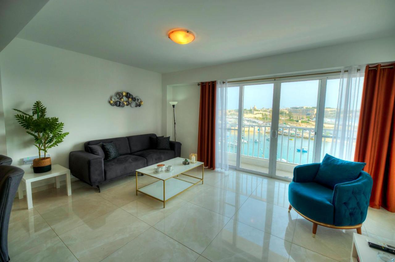 Seafront Beautifully Furnished 2 Bedrooms Gogzr-3 Gzira المظهر الخارجي الصورة